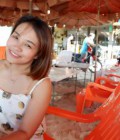 Rencontre Femme Thaïlande à Chiang rai : Nisarat, 34 ans